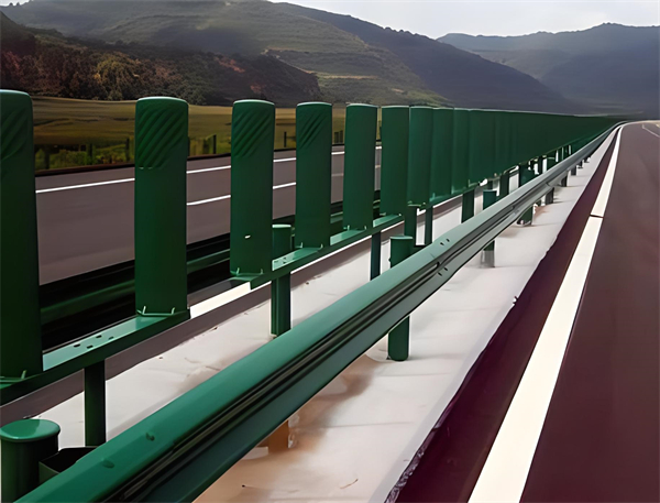 珠海三波护栏板在高速公路的应用
